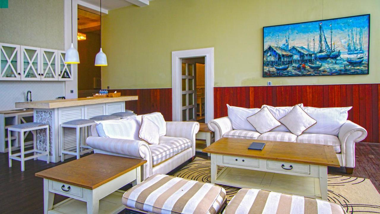เดอะ คริสตัล ลักชัวรี เบย์ รีสอร์ต นูซา ดูอา - บาหลี Hotel นูซาดูอา ภายนอก รูปภาพ