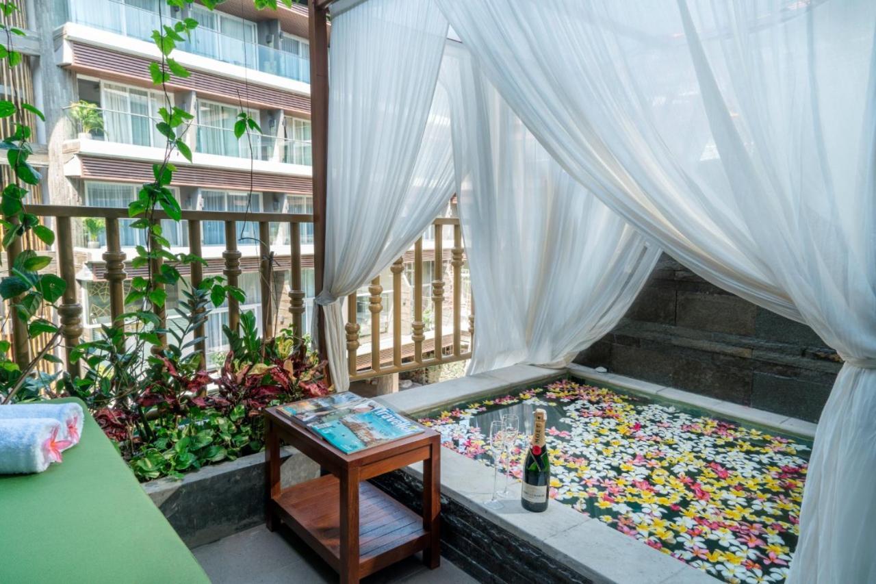 เดอะ คริสตัล ลักชัวรี เบย์ รีสอร์ต นูซา ดูอา - บาหลี Hotel นูซาดูอา ภายนอก รูปภาพ