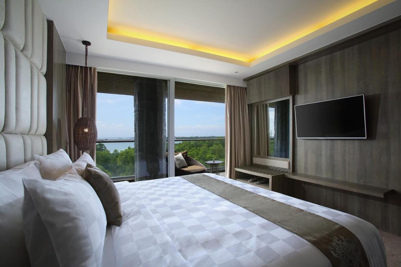 เดอะ คริสตัล ลักชัวรี เบย์ รีสอร์ต นูซา ดูอา - บาหลี Hotel นูซาดูอา ภายนอก รูปภาพ