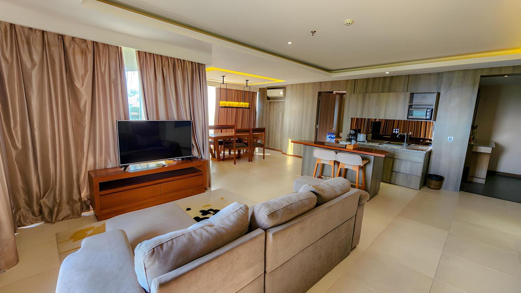 เดอะ คริสตัล ลักชัวรี เบย์ รีสอร์ต นูซา ดูอา - บาหลี Hotel นูซาดูอา ภายนอก รูปภาพ
